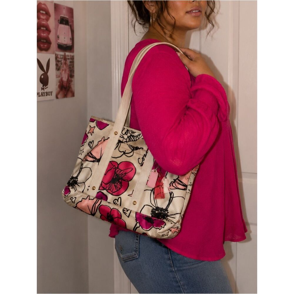 Y2K Coach Creme Floral Print Poppy Kyra Medium Tote Shoulder Bag Glam Girly Boho